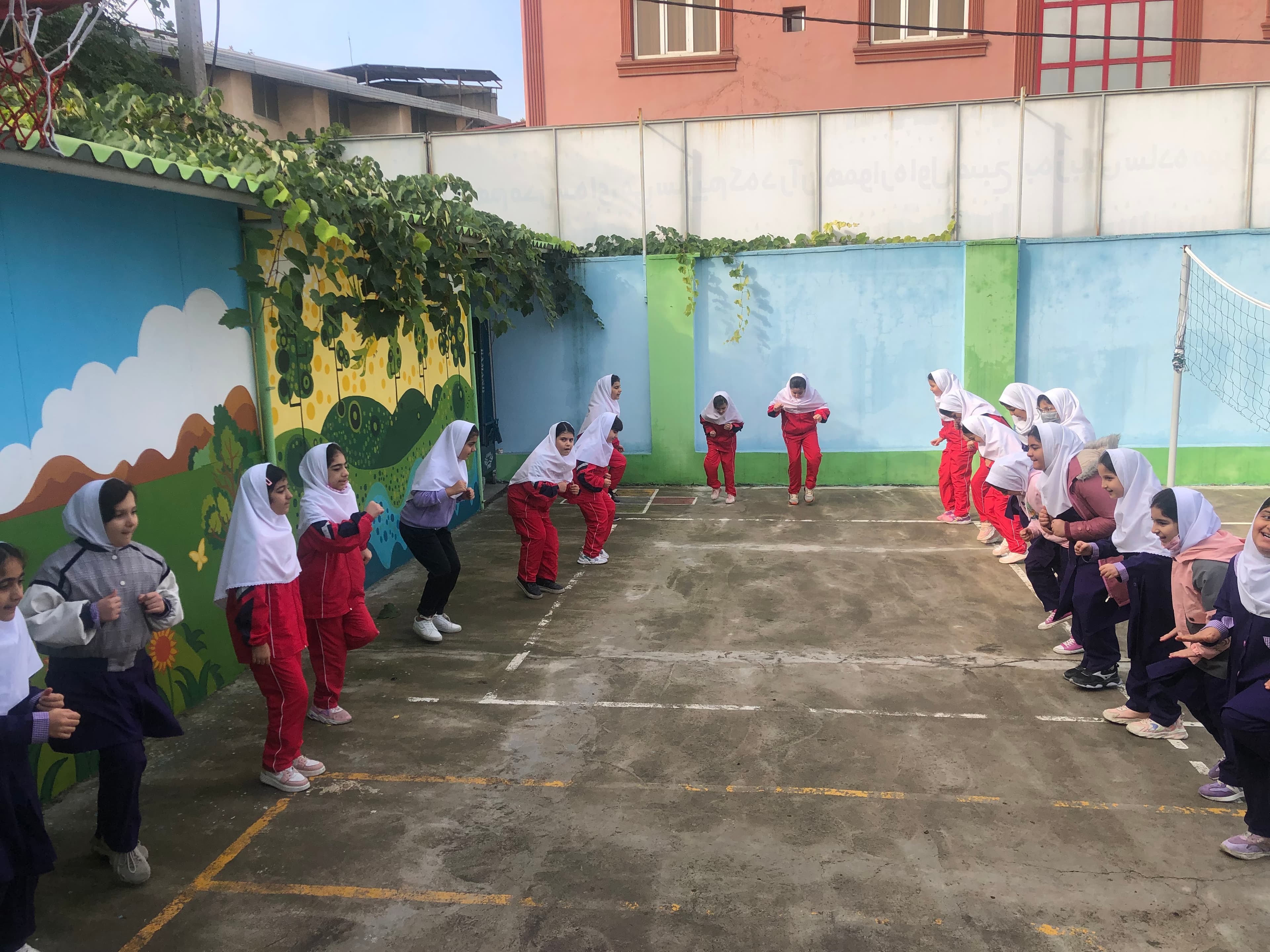 هفته تربیت بدنی در مدرسه