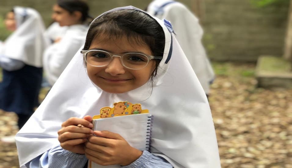 گردش علمی دانش آموزان دبستان دوره اول آینده سازان