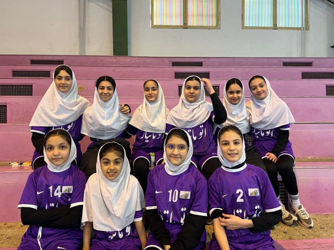 تبریک به نام آوران بسکتبالیست آینده سازان