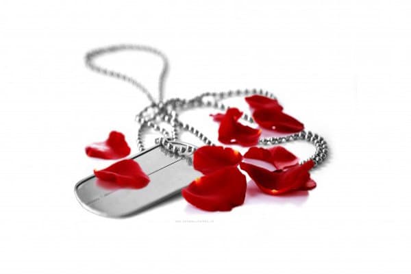 کلیپ عرض ارادت دانش آموزان دبستان غیر دولتی آینده سازان به شهدای خانطومان